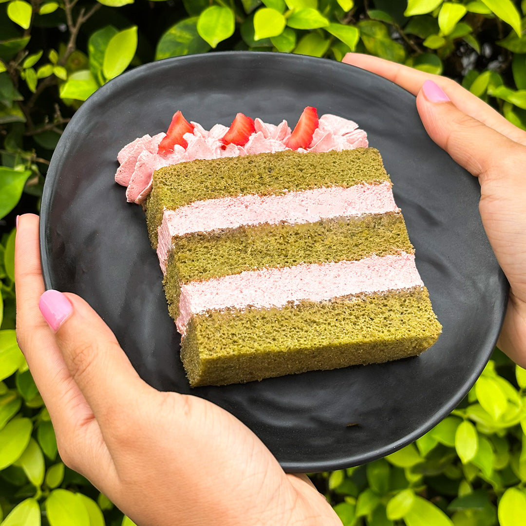 Strawberry Matcha (4 slices) (Aug flavor)
